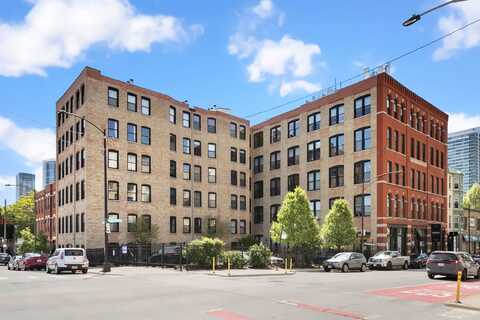 525 N Halsted Street, Chicago, IL 60642