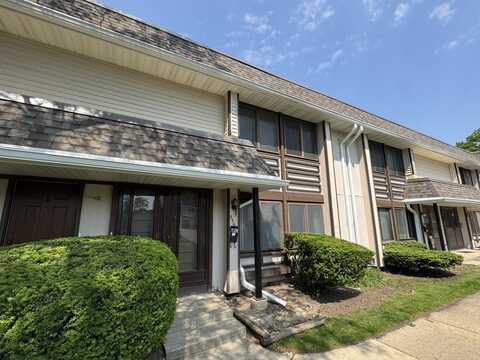 5567 Court F, Hanover Park, IL 60133
