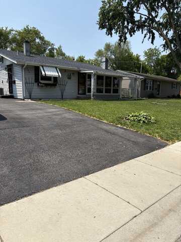 220 Harrison Street, Carpentersville, IL 60110