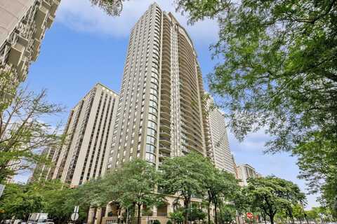 1040 N LAKE SHORE Drive, Chicago, IL 60611
