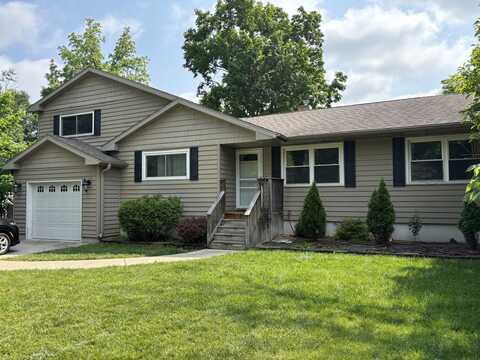 217 Delcy Drive, DeKalb, IL 60115