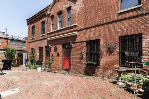 315 S Ashland Avenue, Chicago, IL 60607