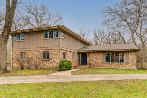 1209 Oak Trail Drive, Libertyville, IL 60048