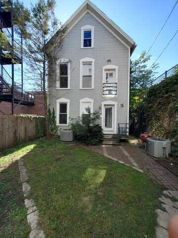 1317 W Roscoe Street, Chicago, IL 60657