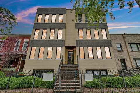 6614 S Ingleside Avenue, Chicago, IL 60637