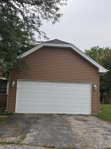 1327 Andover Drive Andover Drive, Aurora, IL 60504