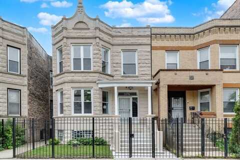 4047 W Adams Street, Chicago, IL 60624
