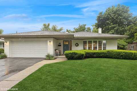 5104 Johnson Avenue, Western Springs, IL 60558