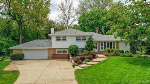 2663 Southcrest Drive, Downers Grove, IL 60516