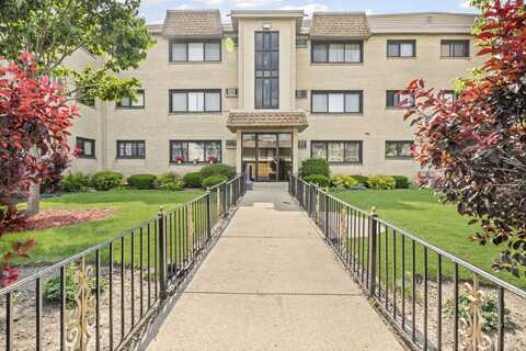 9633 Brandy Court, Des Plaines, IL 60016