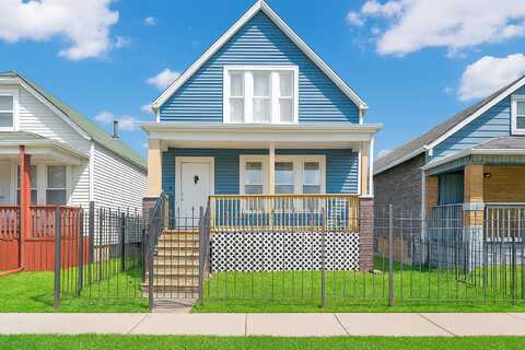 6421 S Mozart Street, Chicago, IL 60629