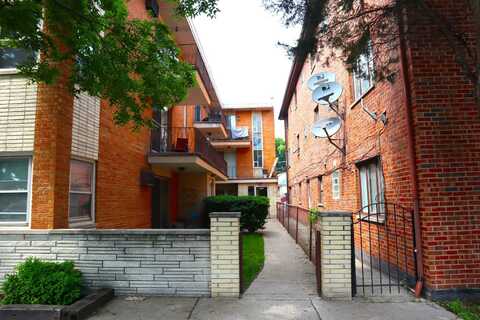3914 W 63rd Street, Chicago, IL 60629