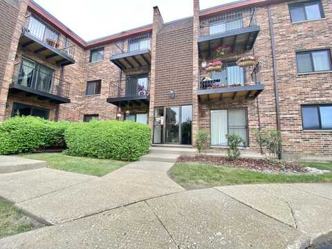 1791 W Algonquin Road, Mount Prospect, IL 60056
