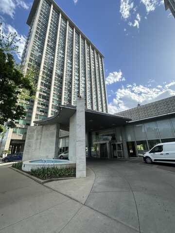 3600 N Lake Shore Drive, Chicago, IL 60613