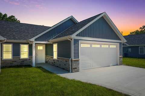 207 E Fairfield Street, Fisher, IL 61843
