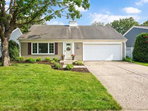 1744 Paddington Avenue, Naperville, IL 60563