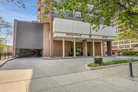 4170 N Marine Drive, Chicago, IL 60613