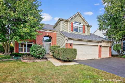 528 Cliffwood Lane, Gurnee, IL 60031