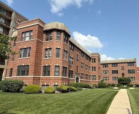 43 N Park Avenue, Lombard, IL 60148