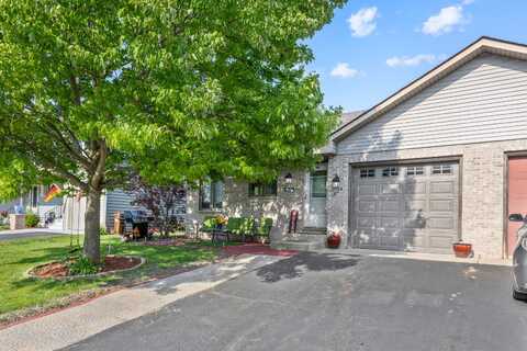 1604 Poplar Lane, Woodstock, IL 60098