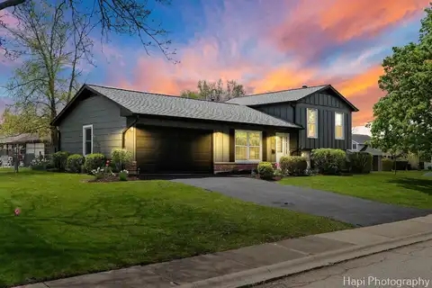 475 Burr Oak Drive, Lake Zurich, IL 60047