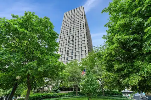 1960 N LINCOLN PARK WEST, Chicago, IL 60614