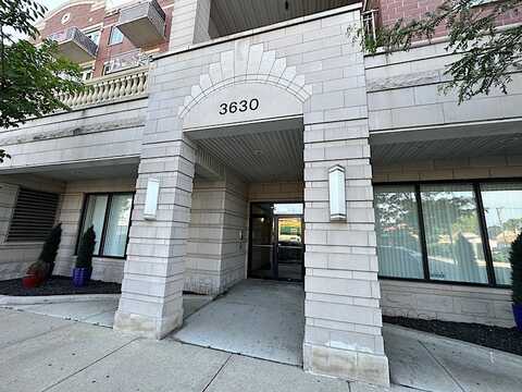 3630 N Harlem Avenue, Chicago, IL 60634