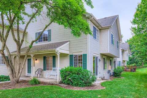 28 W Pheasant Trail, Lake In The Hills, IL 60156