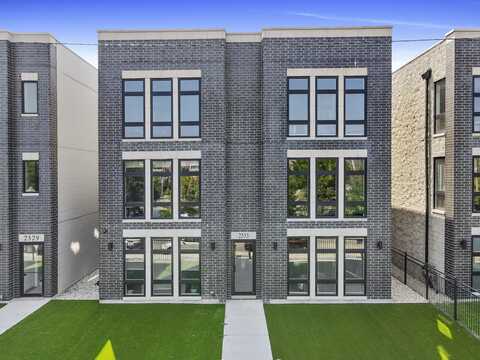 2533 W CONGRESS Parkway, Chicago, IL 60612
