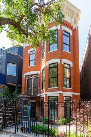 509 W Armitage Avenue, Chicago, IL 60614