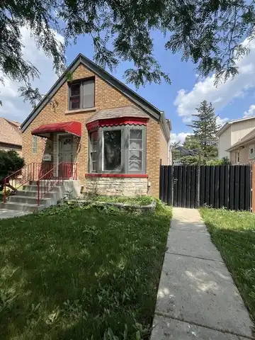 6211 N Harlem Avenue, Chicago, IL 60631