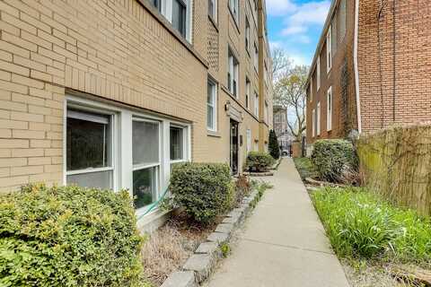 2038 N Spaulding Avenue, Chicago, IL 60647