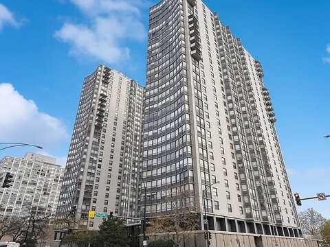 5701 N Sheridan Road, Chicago, IL 60660
