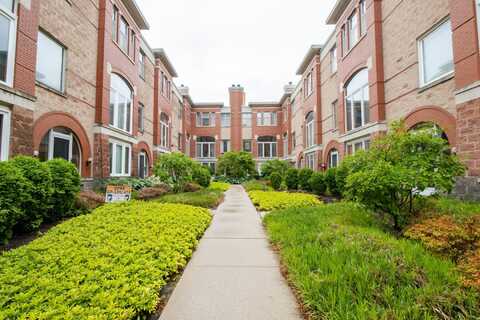 235 S Marion Street, Oak Park, IL 60302