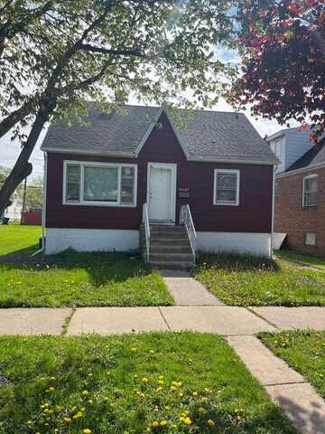 14027 S Mackinaw Avenue, Burnham, IL 60633