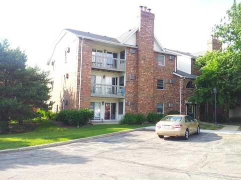 4316 W Shamrock Lane, McHenry, IL 60050