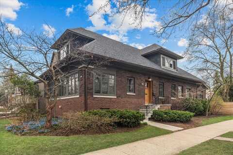 2087 W Greenleaf Avenue, Chicago, IL 60645