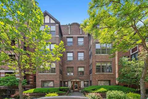 629 W BUCKINGHAM Place, Chicago, IL 60657