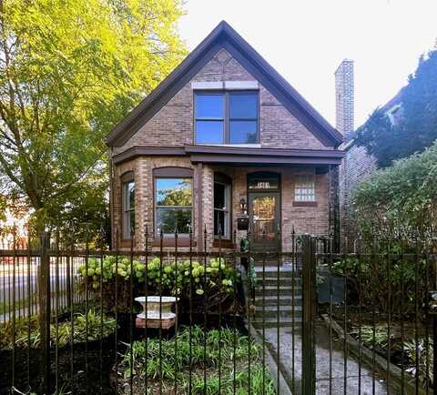 3401 W Beach Avenue, Chicago, IL 60651