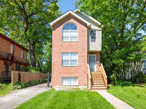 9760 S Winston Avenue, Chicago, IL 60643