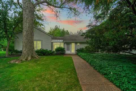 410 N Bradley Road, Mettawa, IL 60045
