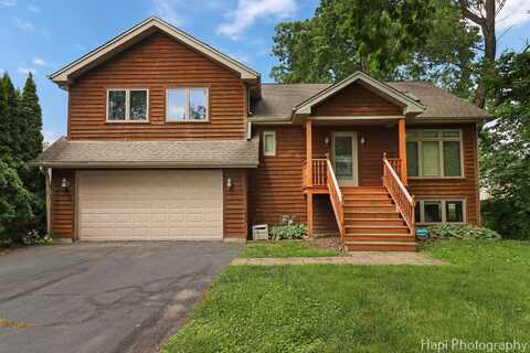 42584 N Woodbine Avenue, Antioch, IL 60002