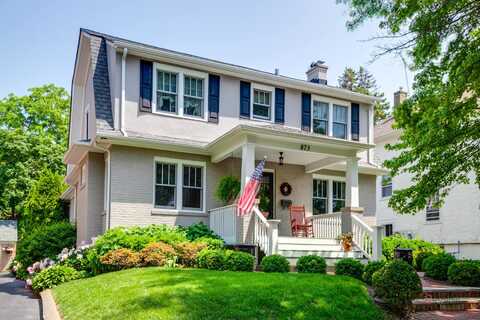 873 Summit Avenue, Lake Forest, IL 60045