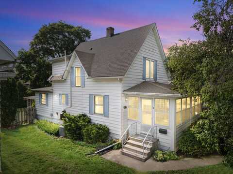 715 N 4th Street, DeKalb, IL 60115