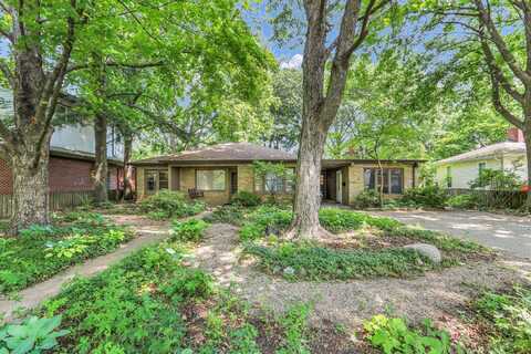 1208 W Union Street, Champaign, IL 61821