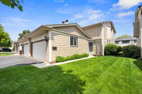 748 Grouse Court, Deerfield, IL 60015