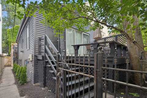 2233 N JANSSEN Avenue, Chicago, IL 60614