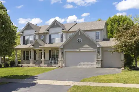 1284 McDole Drive, Sugar Grove, IL 60554