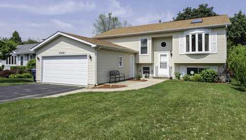 33061 N Rolling Hills Road, Grayslake, IL 60030