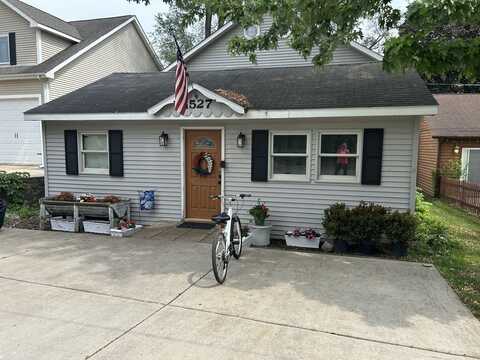 1527 N Harrison Street, Algonquin, IL 60102
